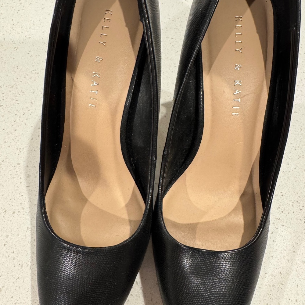 Women’s Black Heels